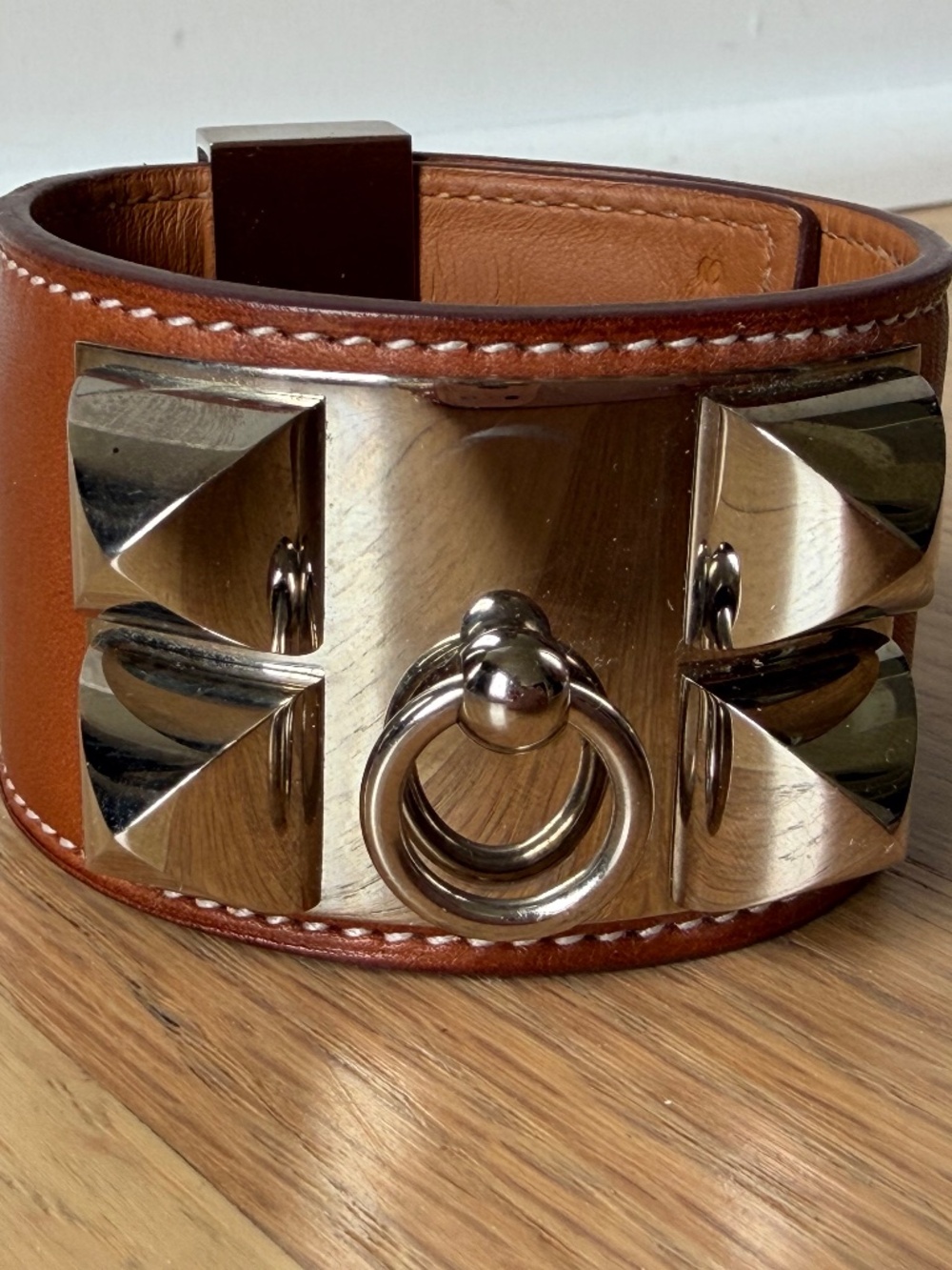 Hermès Collier de Chien (CDC) cuff in gold
